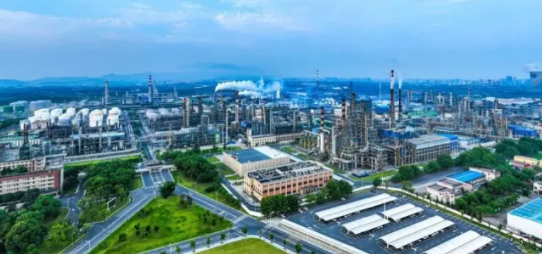 青岛阿尔法传媒解读：2024年航拍影像行业最新政策法规与合规要点